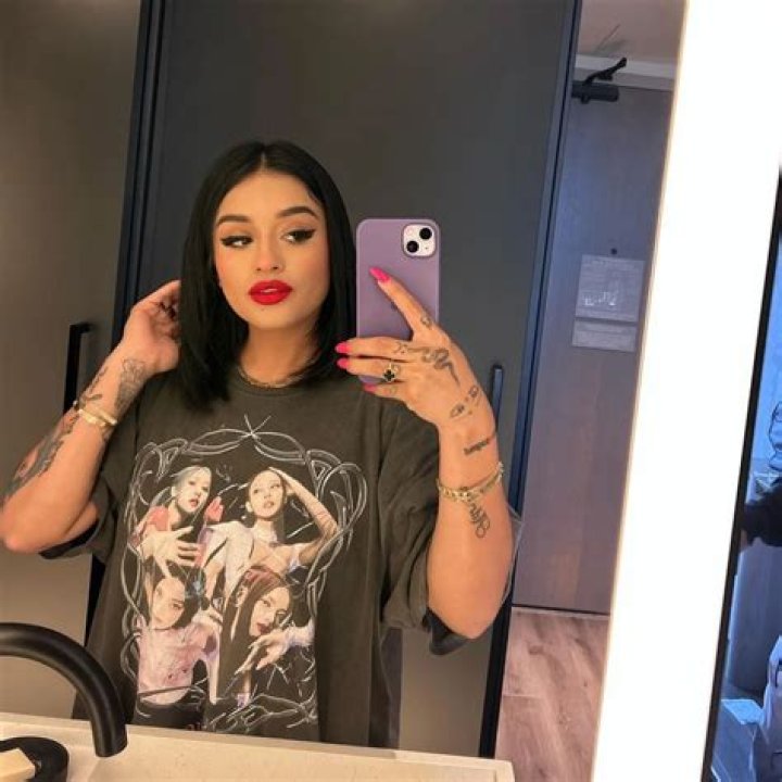 A Deep Dive Into Marlene Santana's OnlyFans Phenomenon