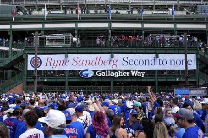 LA Times Baseball Hall of Famer Sandberg Crossword Clue