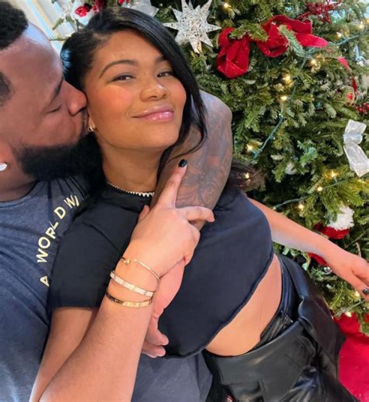 Unleash The Secrets Behind Natalie Reynolds' OnlyFans Empire